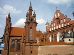 Vilnius - Berhardiner- und Annen-Kirche